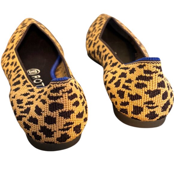 Rothy's the Point RETIRED Cheetah print sz 8 Like New- missing 1 footbed liner - Picture 3 of 7